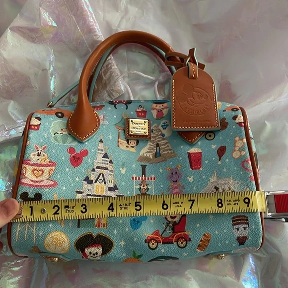 Dooney&Bourke Disney satchel - Picture 9 of 11